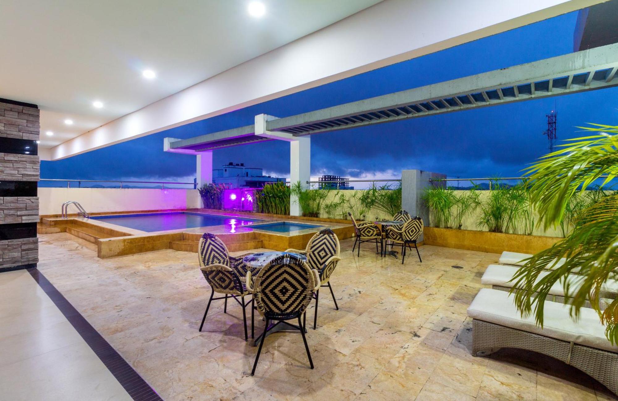 Hotel Baroca Montería Exteriör bild