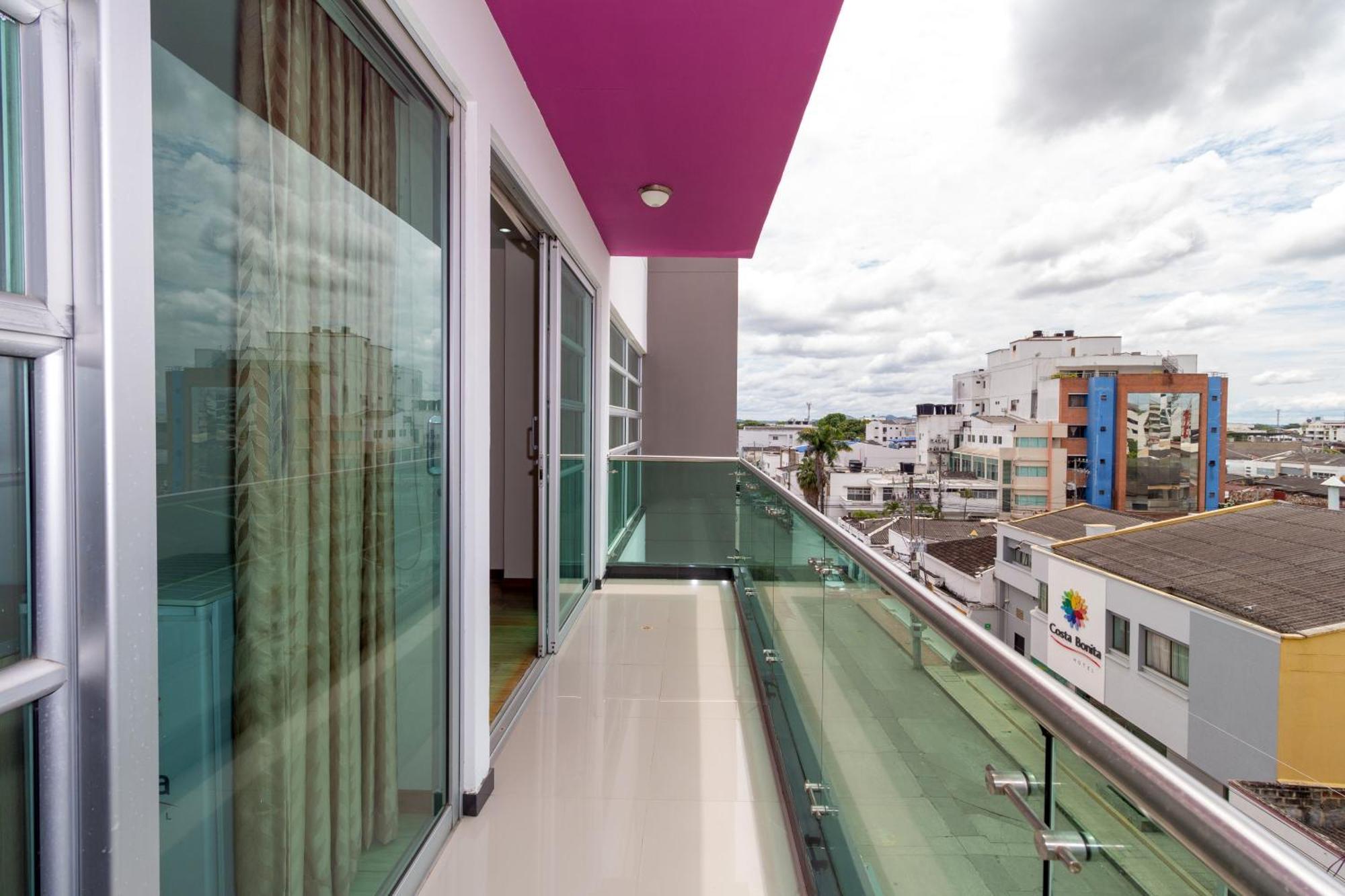 Hotel Baroca Montería Exteriör bild
